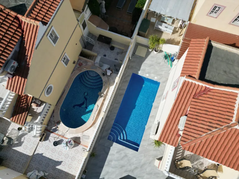 Piscina en Villamartín, 7×3 m + terraza