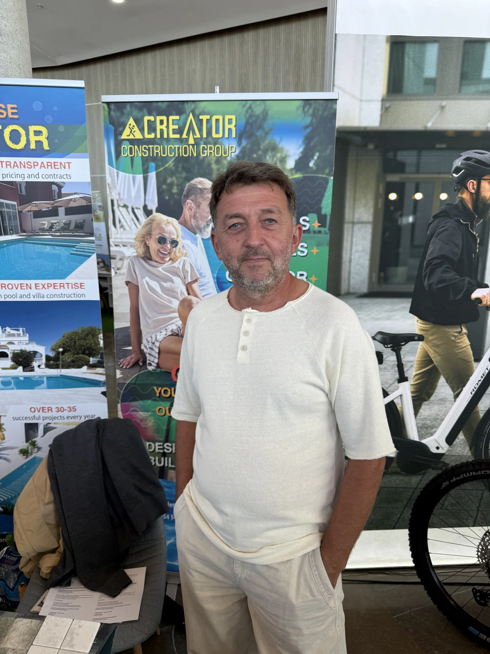Ivan
                    
                      Lead Tiler